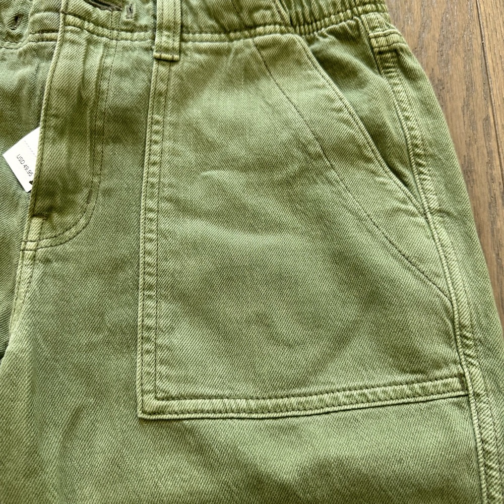 NWT American Eagle green jogger jeans! - Picture 5 of 5
